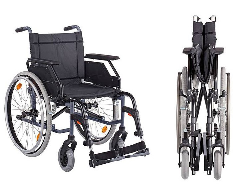 Rollstuhl in 2 Ansichten entfaltet und gefaltet
